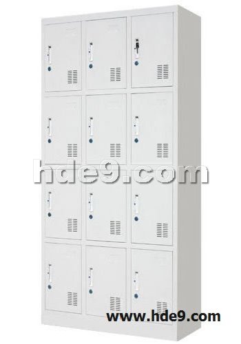 点击查看商品:十二门更衣柜