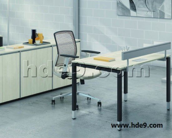 点击查看商品:屏风工位