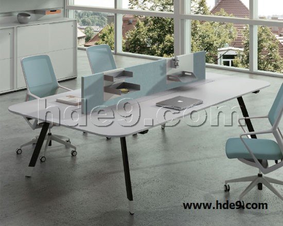 点击查看商品:屏风工位