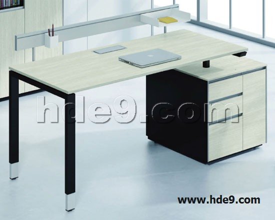 点击查看商品:屏风工位