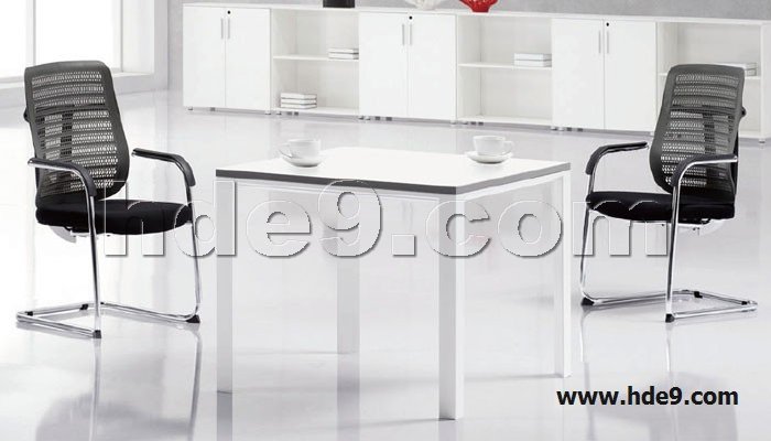 点击查看商品:会议桌